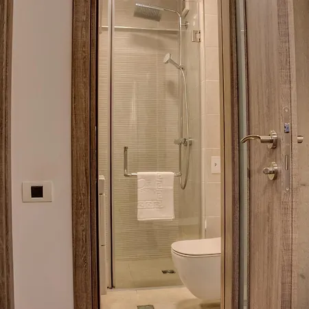 Appartamento Chanttal Luxury - Bucarest
